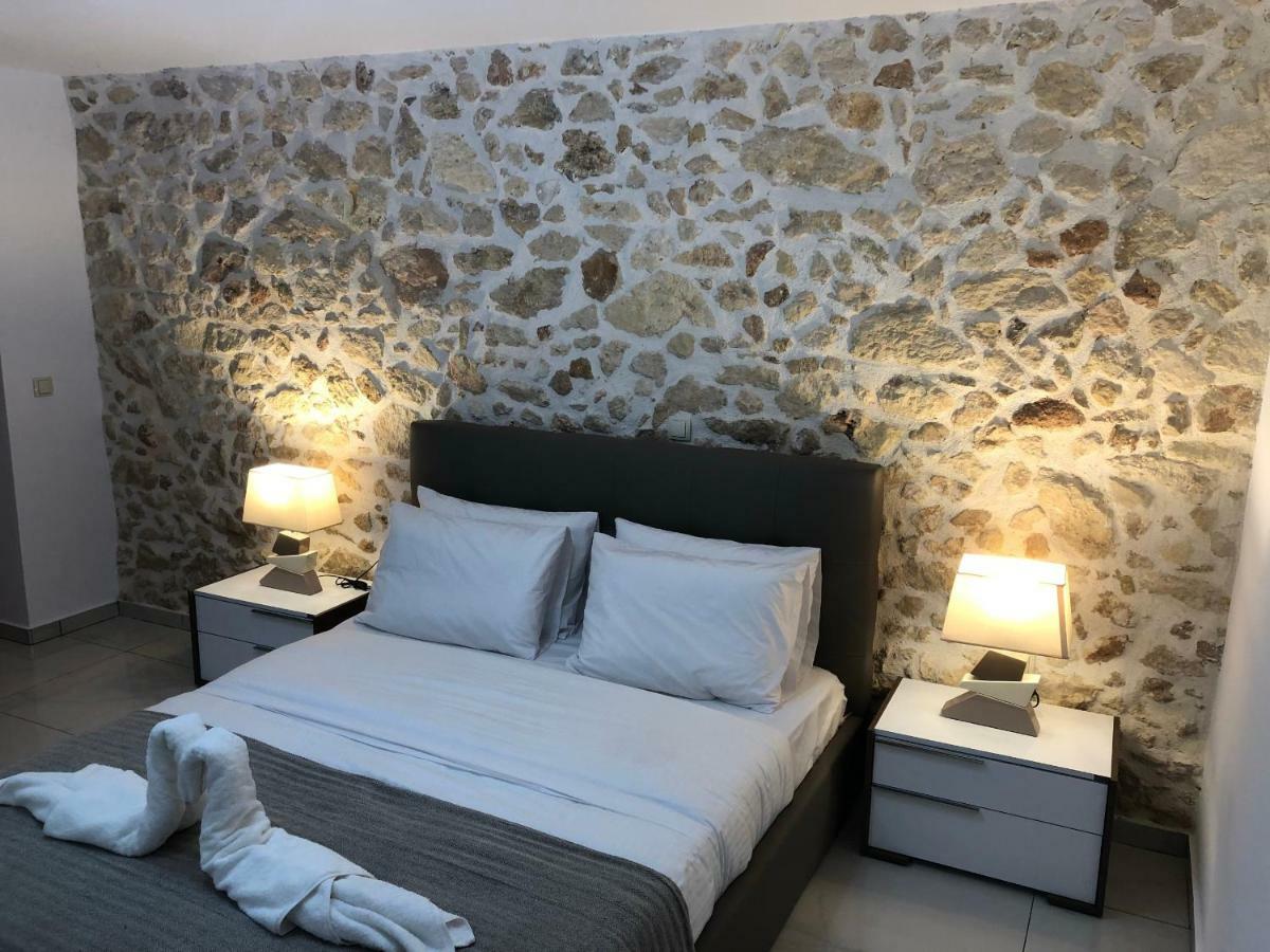Wave Apartment Chrissi Akti Chania Exterior foto