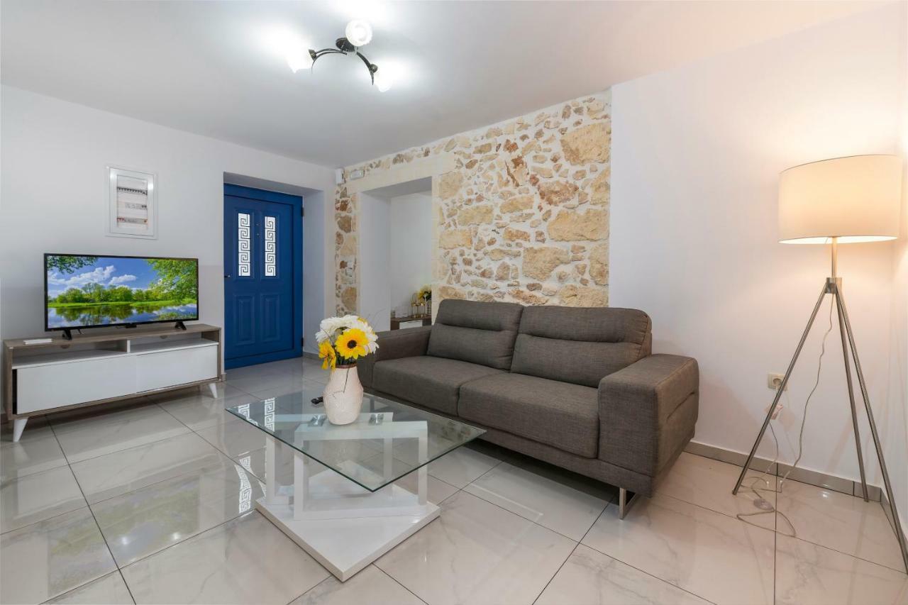 Wave Apartment Chrissi Akti Chania Exterior foto